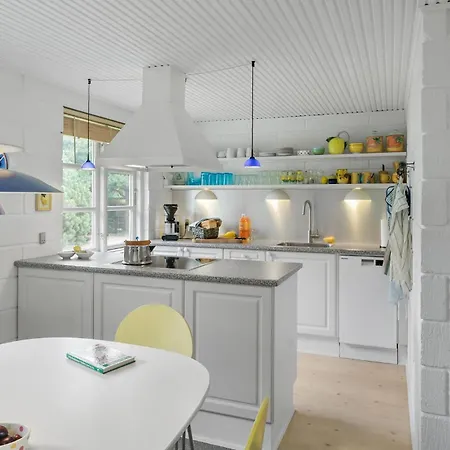 Awesome In Vaeggerlose With Wifi Holiday home *